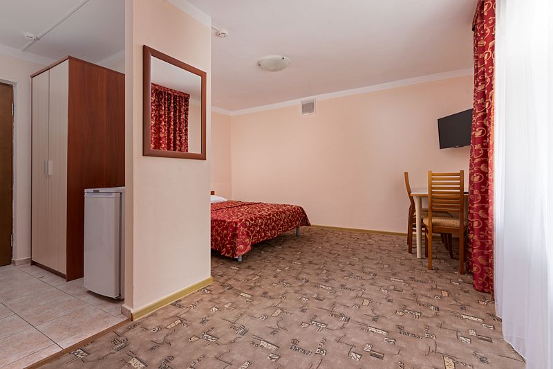 Стандартный 3-местный 1-комнатный (корпуc № 2,3)