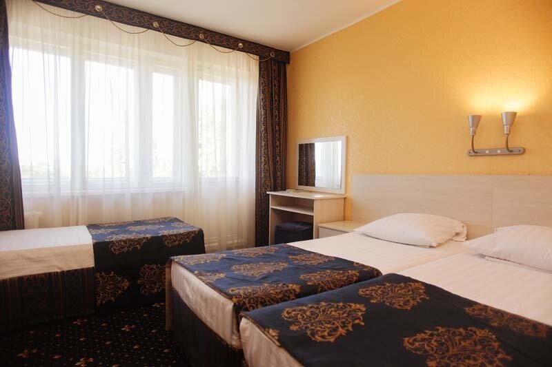 Стандартный 3-местный