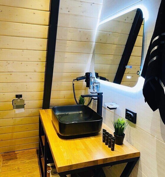 Дом 2-местный 2-комнатный Космос