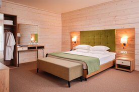 Джуниор сюит 2-местный в конгресс отеле Пересвет, Курорт Пересвет Русские Сезоны, Пересвет