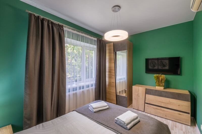 Апартаменты Делюкс 3-местные 2-комнатные №12