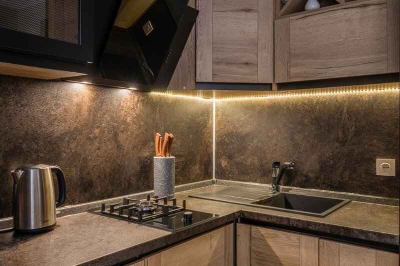 Апартаменты Делюкс 3-местные 2-комнатные №12