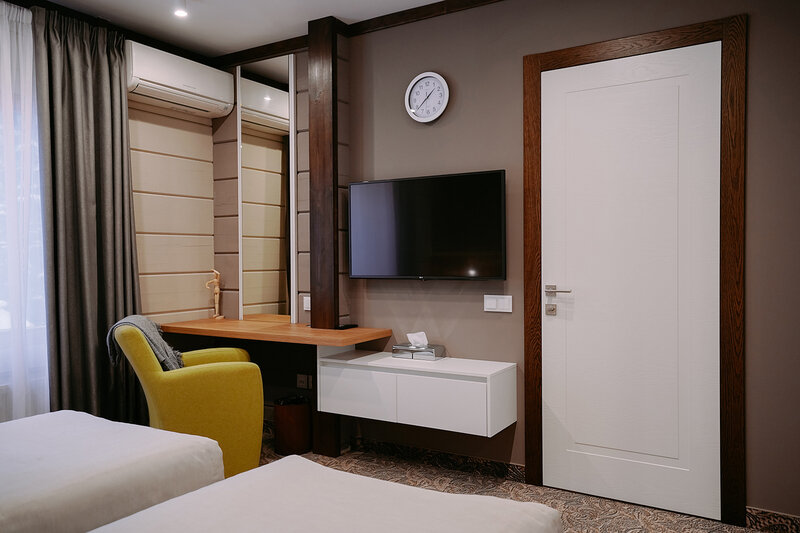 Коттедж 6-местный (с 3 спальнями)