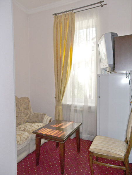 Люкс Мини-Люкс в корп.А (№6,13,14) - двуспальная кровать