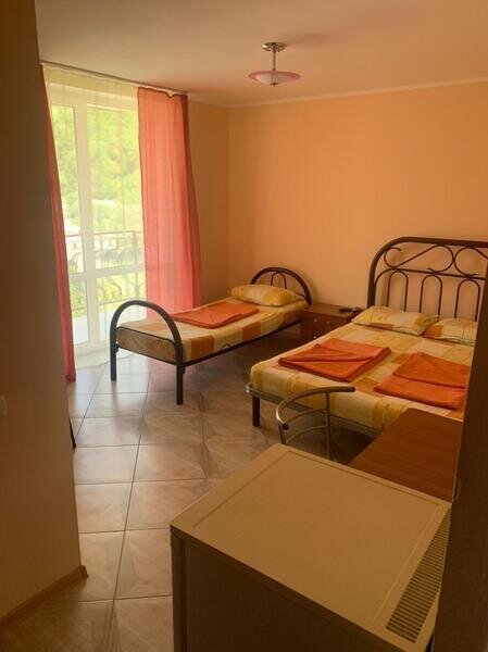 Стандартный 3-местный (с балконом)