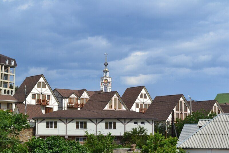 Полулюкс 3-местный 1-комнатный (с балконом)