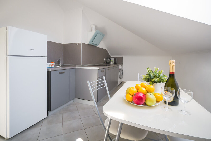 Апартаменты 4-местный 2-комнатный (с кухней, мансарда)