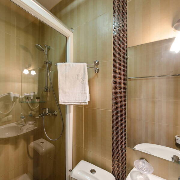 Стандартный 4-местный 1-комнатный (3)