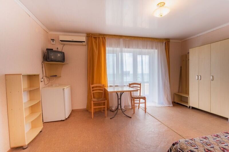 Домик 2-местный каменный (с видом на море)