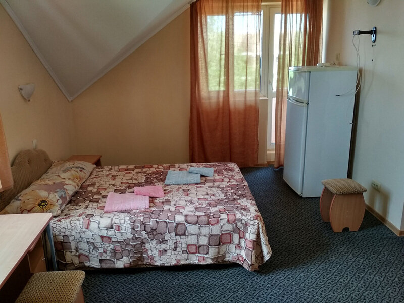 Полулюкс 4-местный 2-комнатный (2)