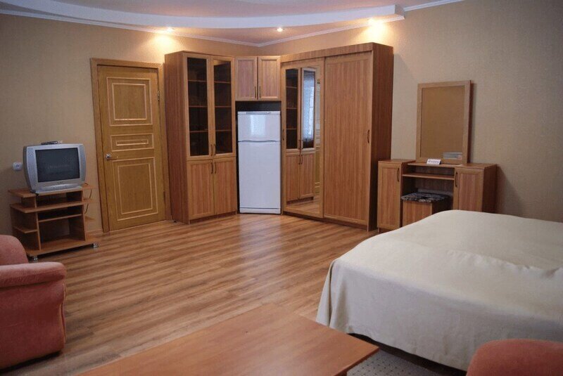 Дача №16 (комнаты 1-2)