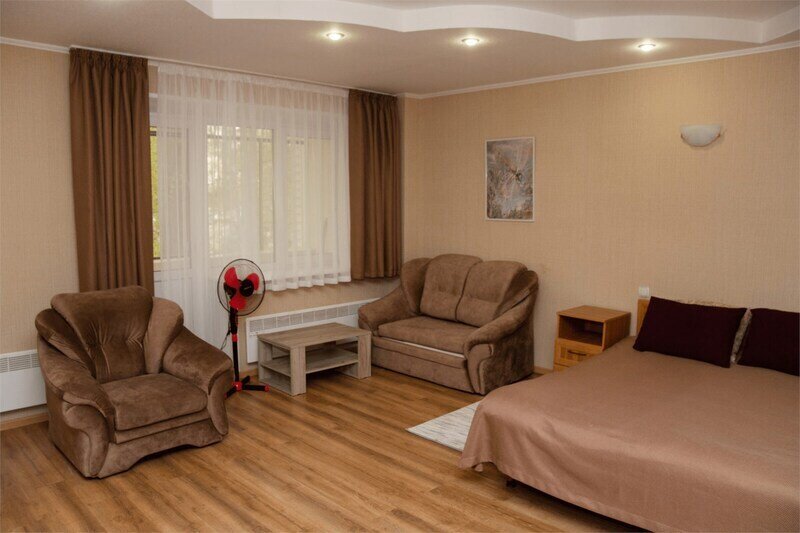 Дача №16 (комнаты 3-4)