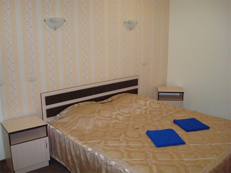 Дача №7 (комнаты 1, 4, 7, 10)