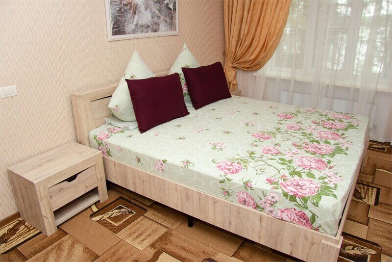 Дача №4 (комнаты 1, 2)