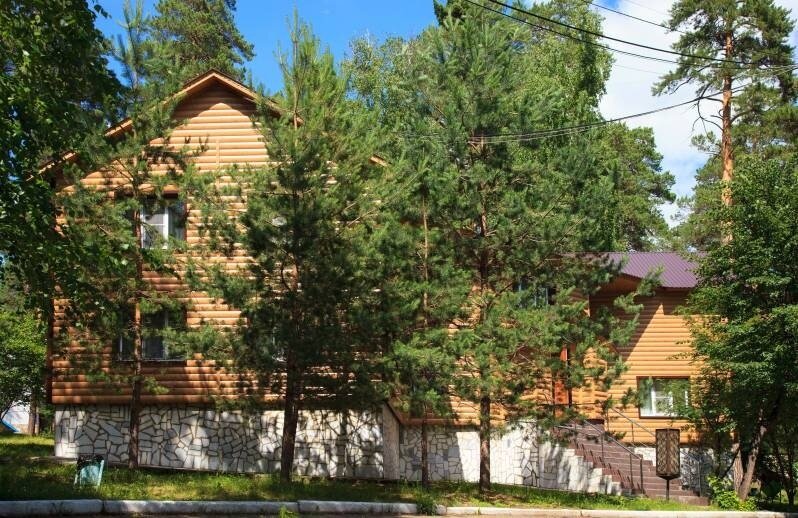 Дача №4 (комнаты 1, 2)