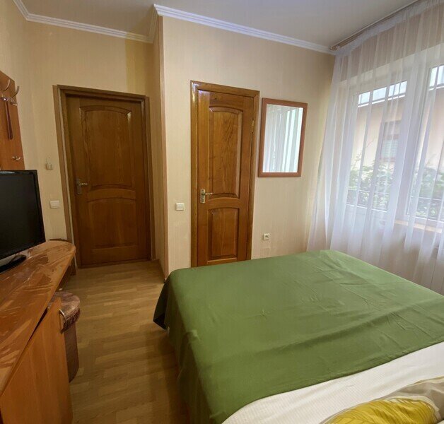 Стандартный 2-местный (с балконом)