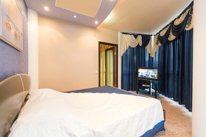 Люкс 2-местный 2-комнатный (PLUS с балконом)