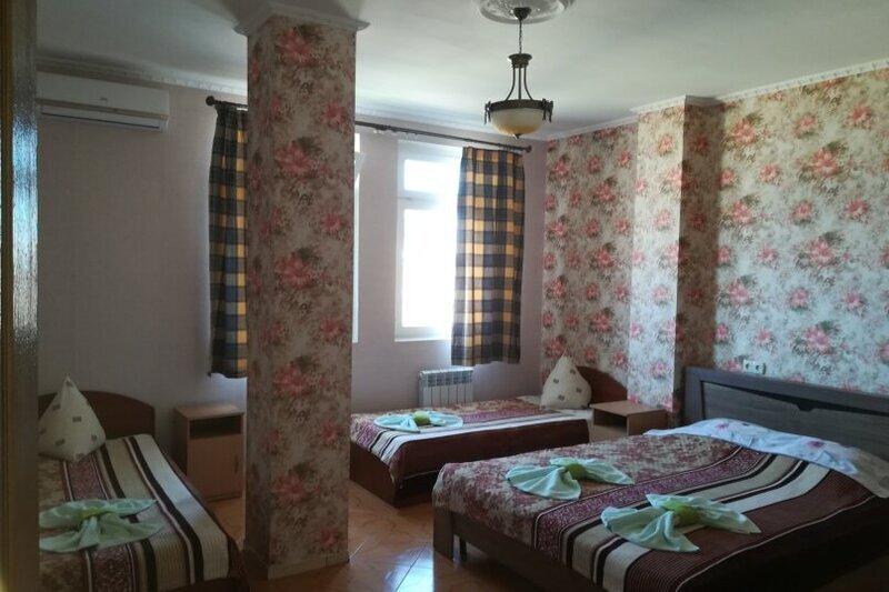 Стандартный 4-местный 1-комнатный