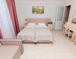 Комфорт 2-местный с доп. местом (финский домик), База отдыха Афалина, Анапа