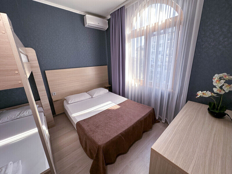 Семейный 3-местный