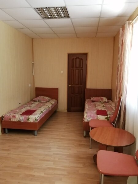 Полулюкс 4-местный 2-комнатный (1.2)