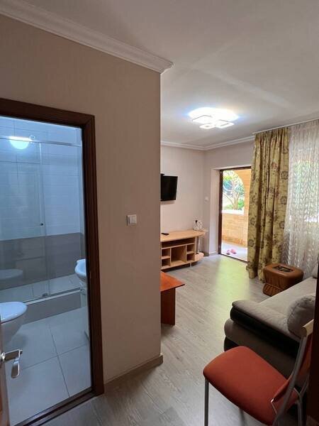 Полулюкс 4-местный 2-комнатный (1.1)