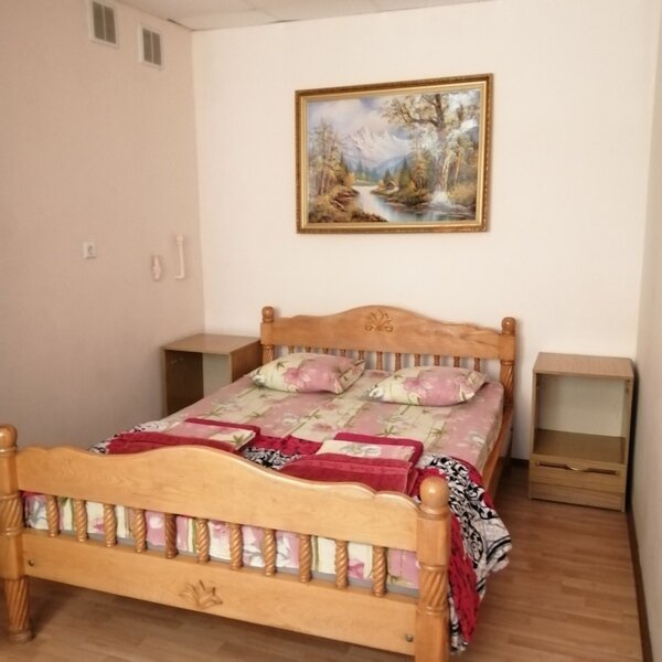 Полулюкс 4-местный 2-комнатный (1.2)