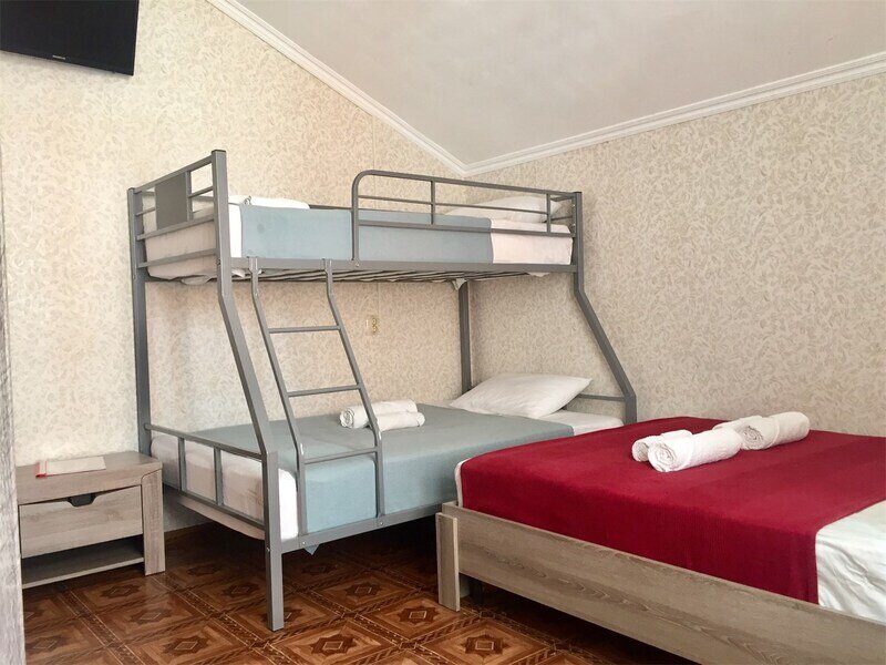 Семейный 4-местный