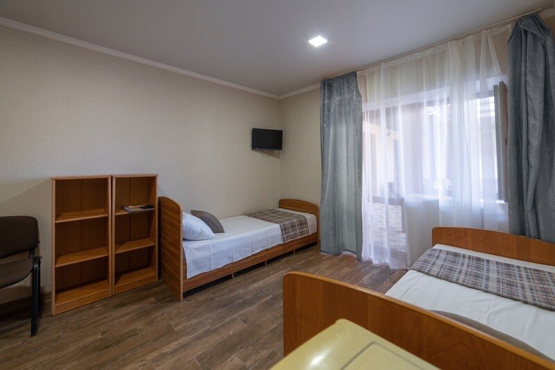 Эконом 3-местный