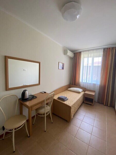 Стандартный 1-местный 1-комнатный