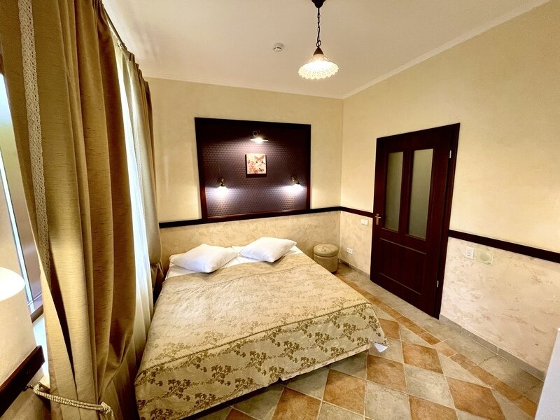 Люкс 2-местный 3-комнатный (корпус №1,2)