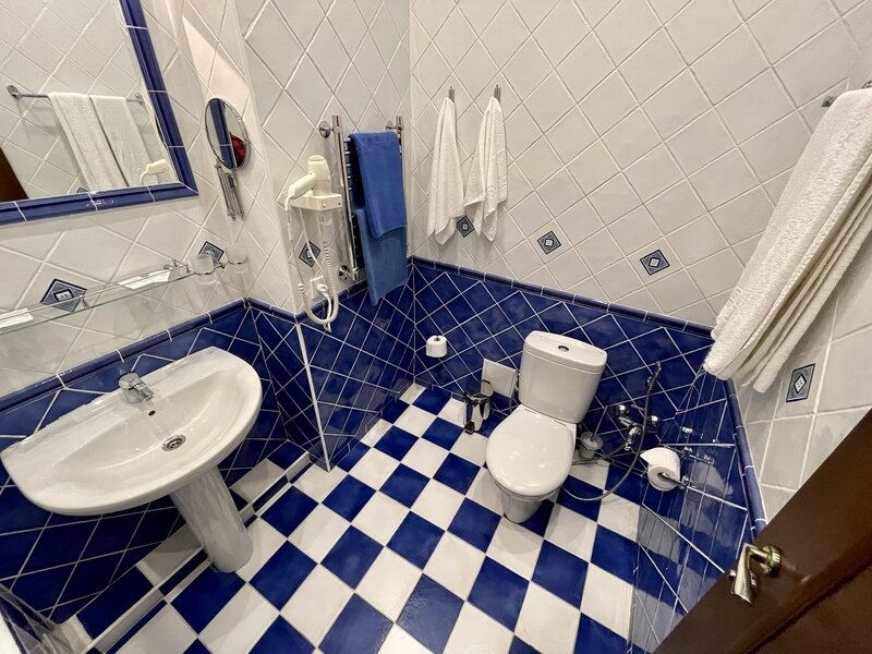 Люкс 2-местный 3-комнатный (корпус №1,2)