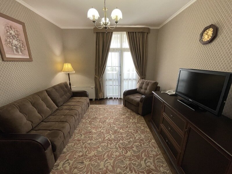 Люкс 2-местный 3-комнатный (корпус №1,2)