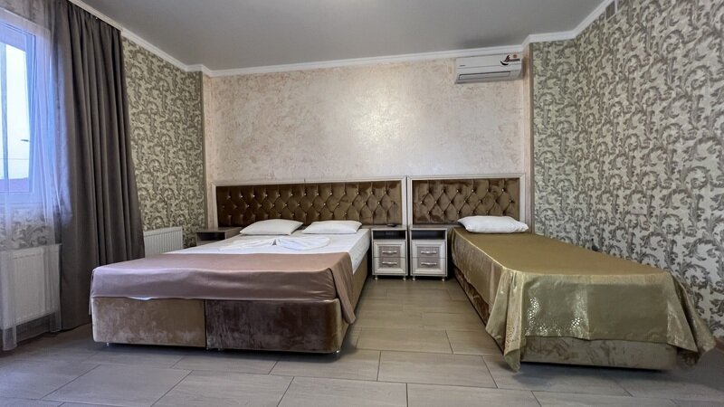 Комфорт 4-местный 1-комнатный (с балконом)