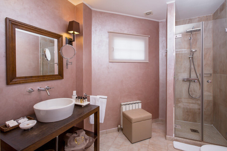 Шале 4-местный 2-комнатный (с финской сауной)