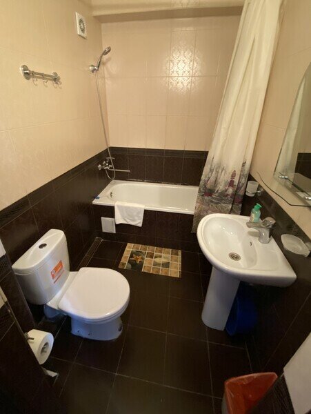 Люкс 4-местный 2-комнатный