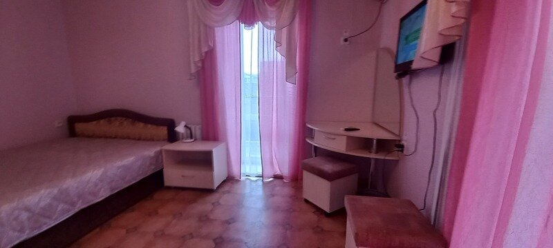 Коттедж 4-местный 3-комнатный (3 категория)