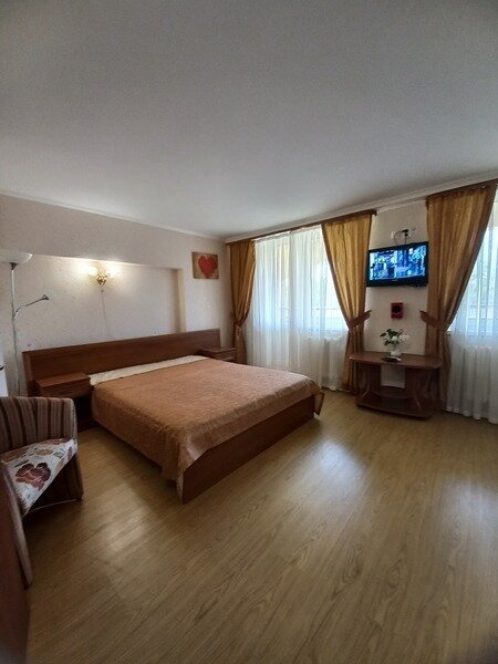 Люкс 2-местный 2-комнатный (корпус 1, 1 категория)