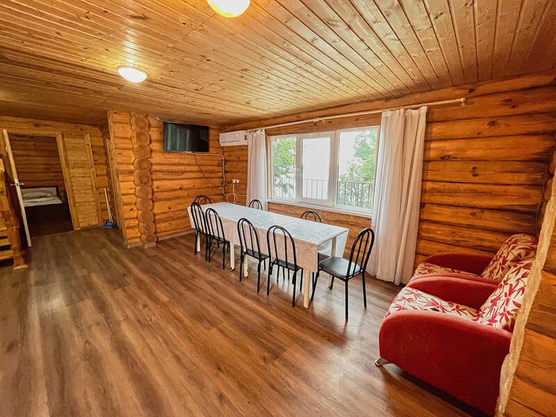 Бунгало 12-местный 5-комнатный с видом на море