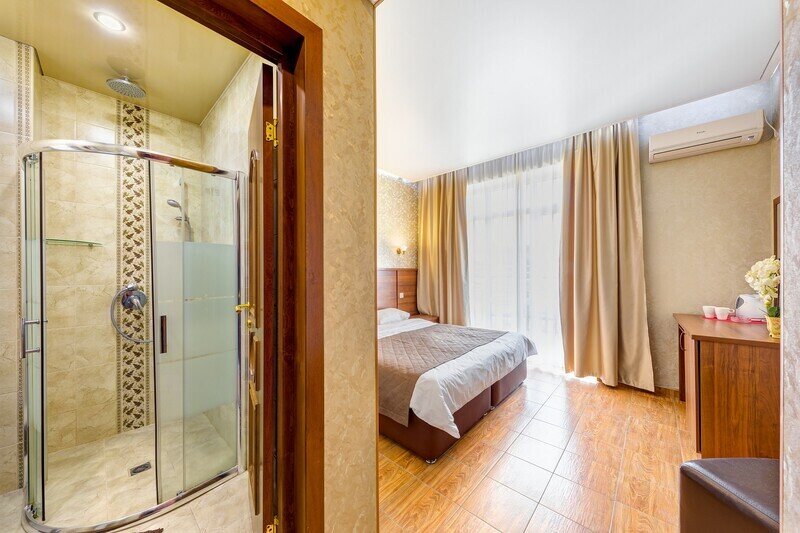 Стандартный 2-местный 1-комнатный (с балконом)