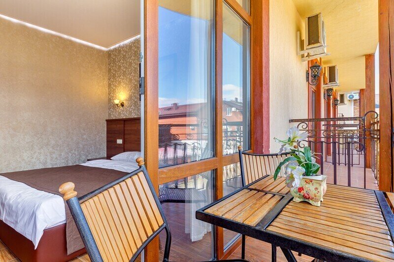 Стандартный 2-местный 1-комнатный (с балконом)