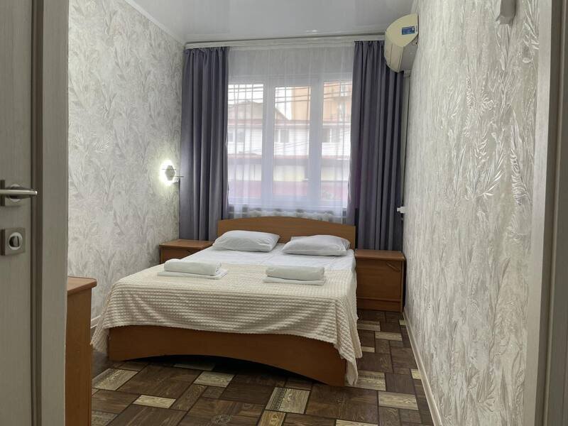 Семейный 4-местный 2-комнатный (без балкона)