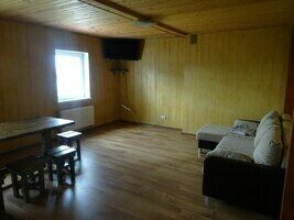 Однокомнатный номер, База отдыха У Зубка, Знаменский район