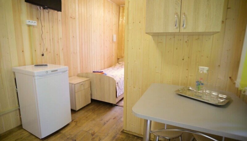 Дом 2-местный (в Даче №1,2,3 на 4 номера, с отдельным входом)