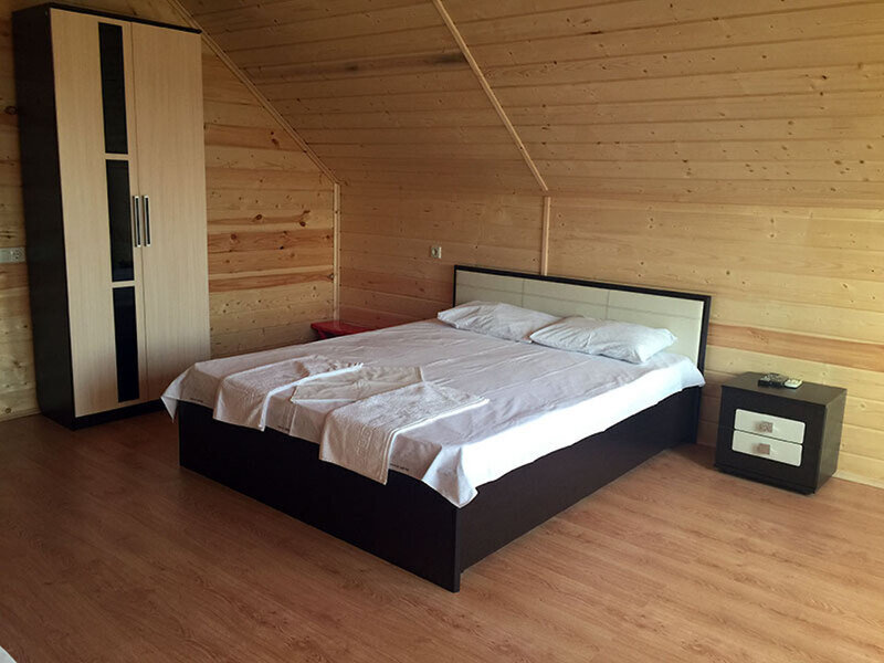 «Золотой Песок» гостевой дом, 5-ти местный номер_4