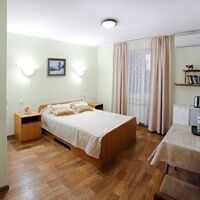 Полулюкс, База отдыха Подсолнухи, Кормиловка