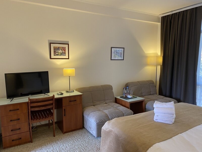 Семейный Люкс 2-местный 1-комнатный (с балконом)