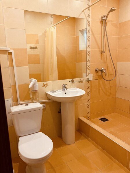 Семейный Люкс 2-местный 1-комнатный (с балконом)