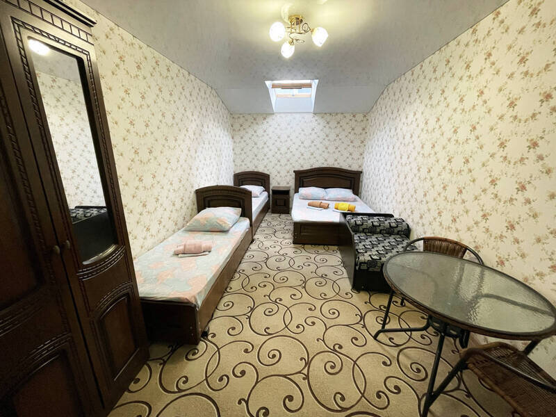 Мансарда Семейный 4-местный