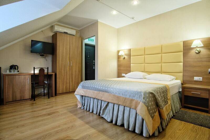 Стандартный 3-местный 1-комнатный (2 этаж)